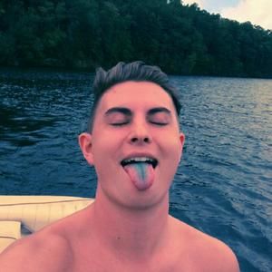 Meet your Posher, Brett